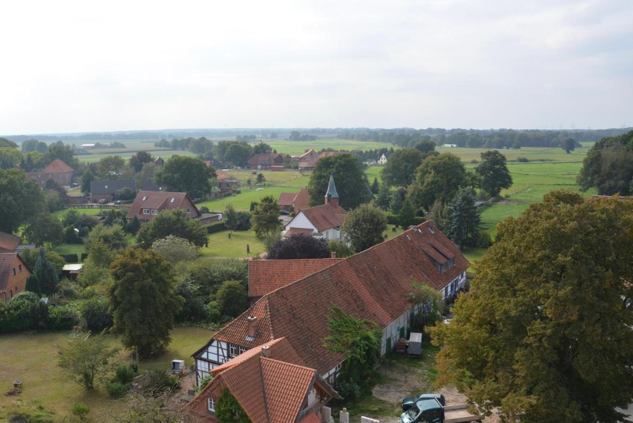 Ferienwohnung Im Edelhof Neustadt am Rubenberge Exterior photo